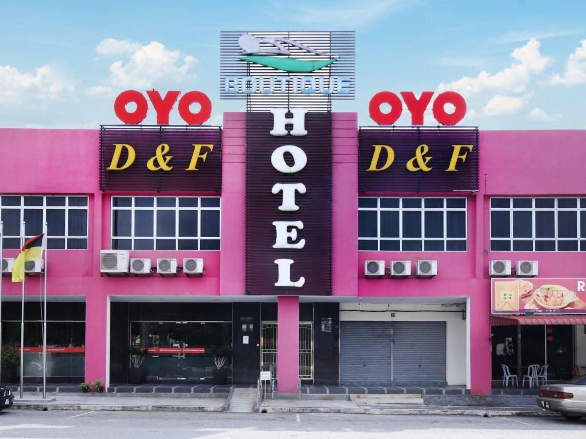 Oyo 498 D&F Boutique Hotel Senawang Seremban Luaran gambar