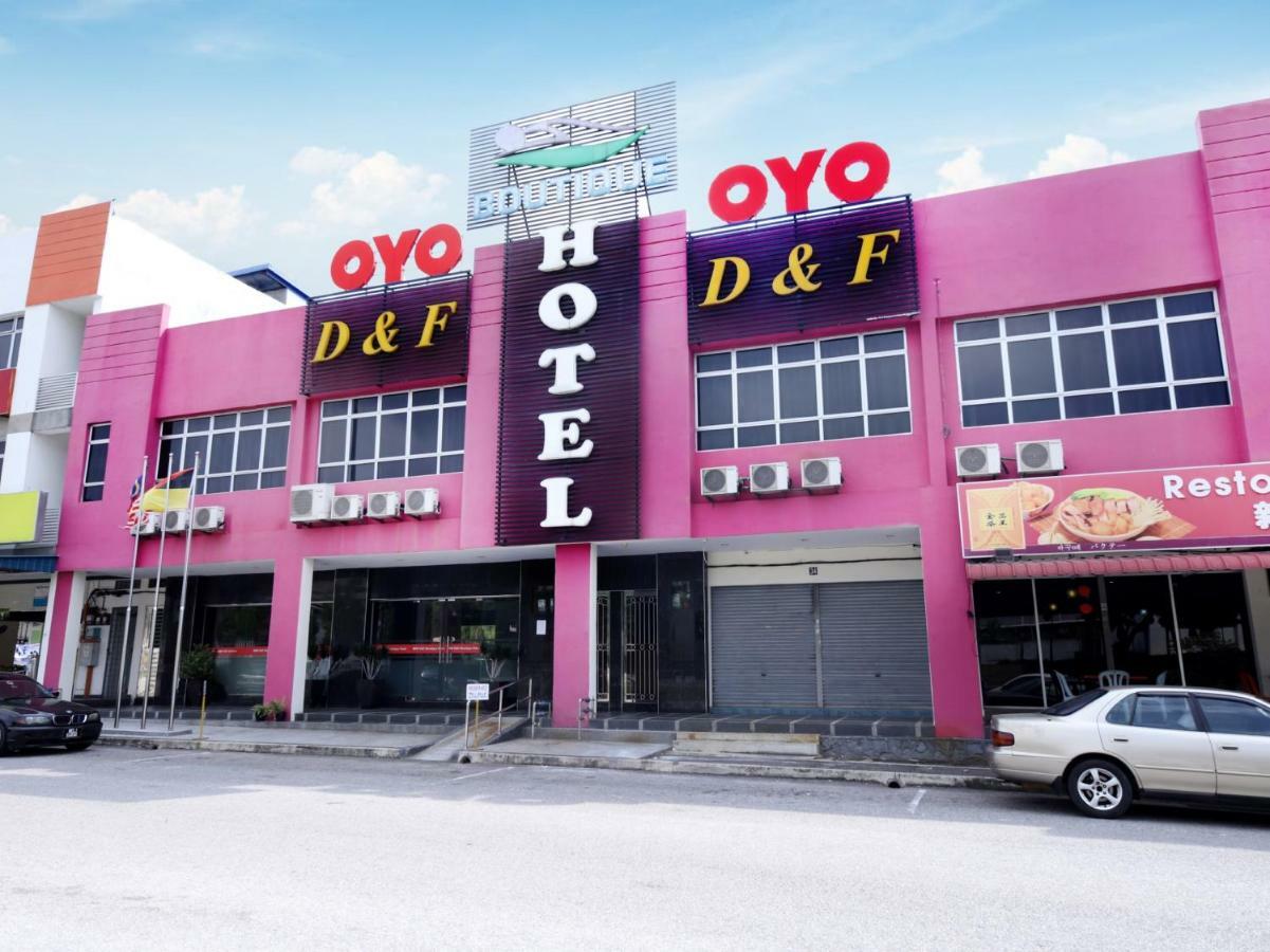 Oyo 498 D&F Boutique Hotel Senawang Seremban Luaran gambar