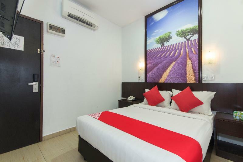 Oyo 498 D&F Boutique Hotel Senawang Seremban Luaran gambar